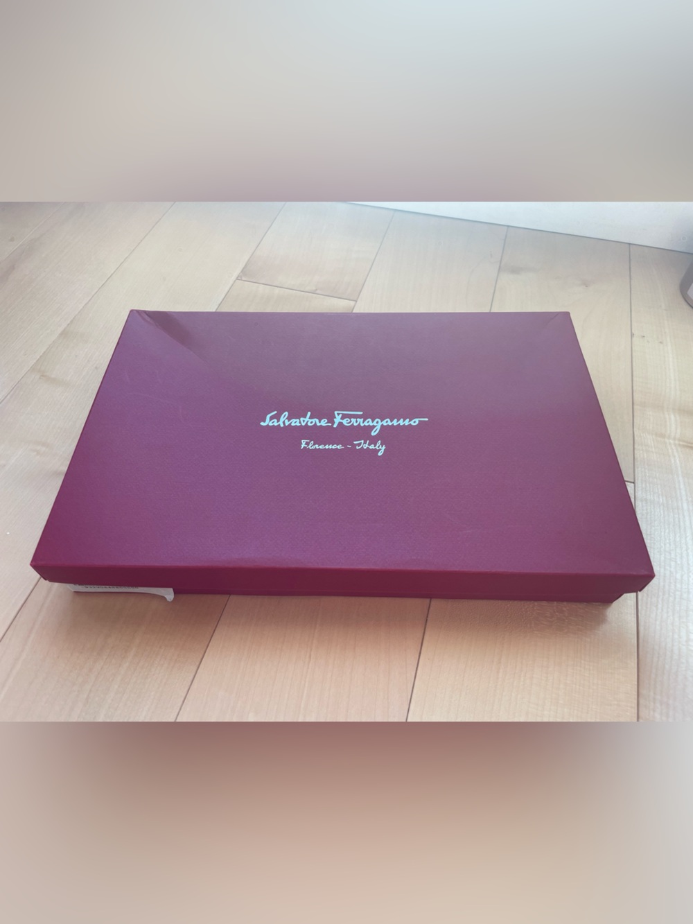 Authentic Salvatore Ferragamo Burgundy Empty Designer Box – Nero Calf / Skin LNG